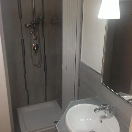 B&B Casa Di Amici 칼타니세타