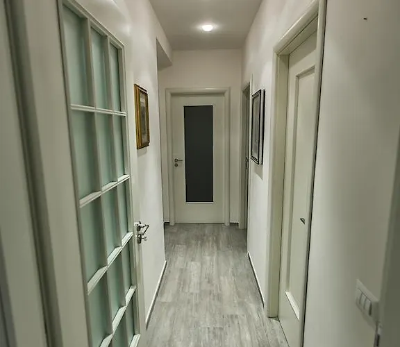 לינה וארוחת בוקר Casa Di Amici 3*