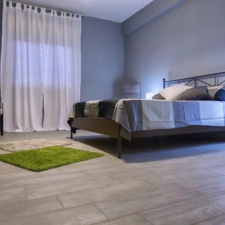 Casa Di Amici Bed & Breakfast 3*