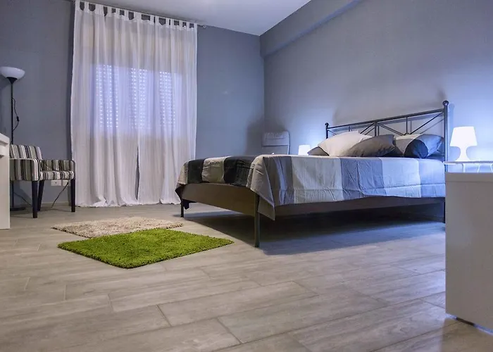 Casa Di Amici 住宿加早餐酒店 3*