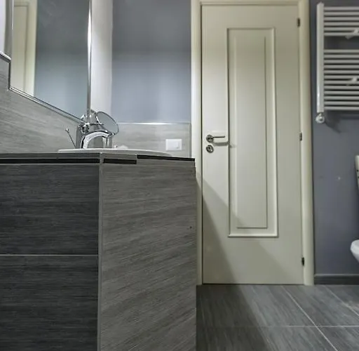 Casa Di Amici 住宿加早餐酒店 3*